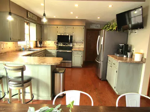 Kitchen - 110 90th St SE, Maynard, MN 56260 photo 3 of 5