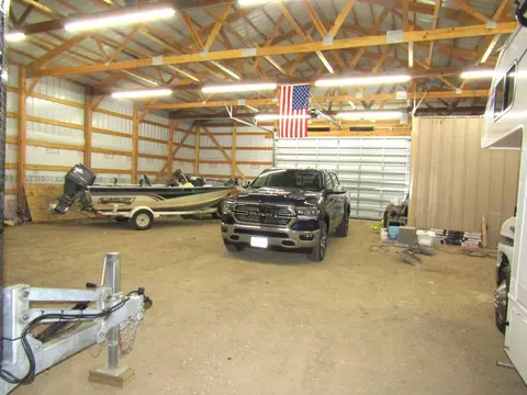 Exterior - 110 90th St SE, Maynard, MN 56260 photo 17 of 18