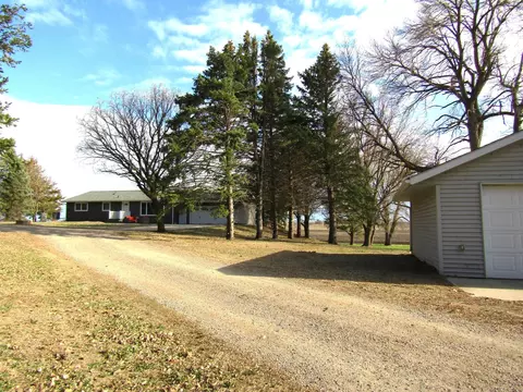 Exterior - 110 90th St SE, Maynard, MN 56260 photo 3 of 18