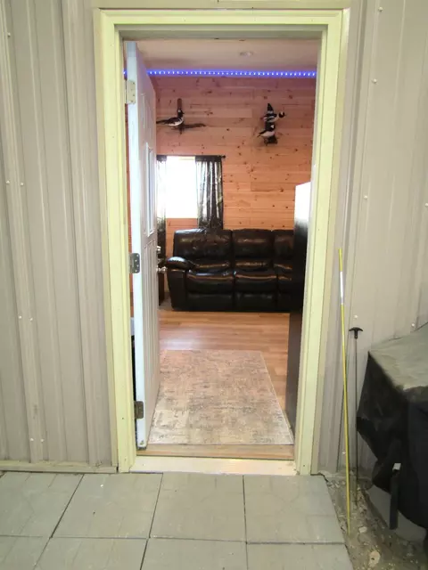 Entry Way - 110 90th St SE, Maynard, MN 56260 photo 3 of 3