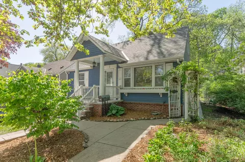 757 Lexington Pkwy S, Saint Paul, MN 55116