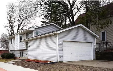 201 15th Ave S, South Saint Paul, MN 55075