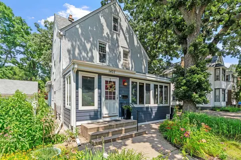 1437 Como Ave, Saint Paul, MN 55108