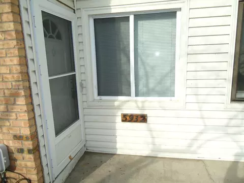 5932 83rd Pkwy N, Brooklyn Park, MN 55443