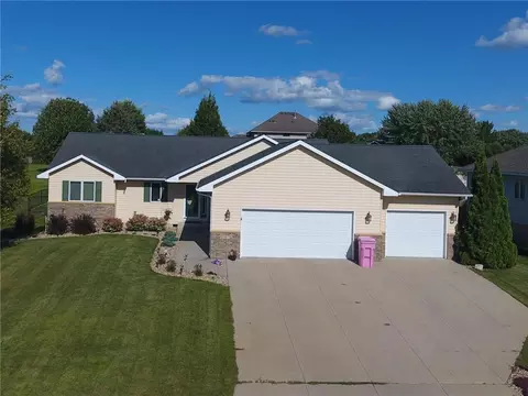 1007 27th St SW, Austin, MN 55912