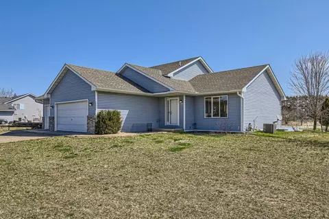 30058 149th St NW, Princeton, MN 55371