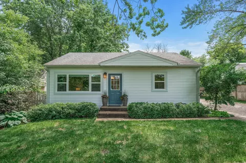 4935 West Ln, Minnetonka, MN 55345