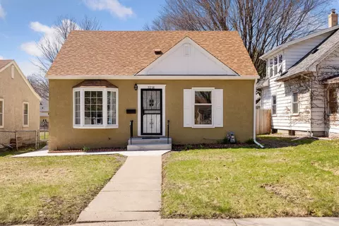 3218 Hayes St NE, Minneapolis, MN 55418