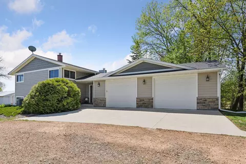 5301 180th St E, Prior Lake, MN 55372