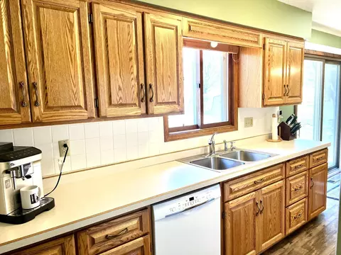 1212 12th St SE, Willmar, MN 56201 photo 11
