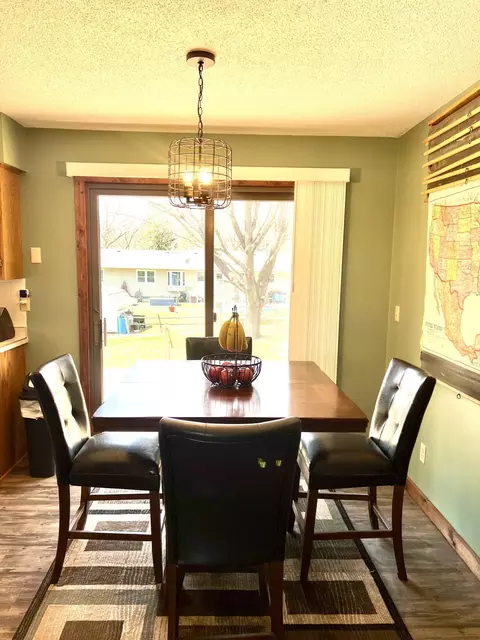 1212 12th St SE, Willmar, MN 56201 photo 8