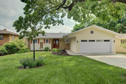 514 20th St NE, Rochester, MN 55906