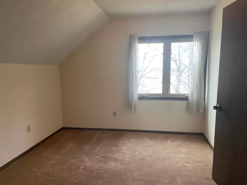 Bedroom - 9276 65th Ave, Milaca, MN 56353 photo 3 of 4
