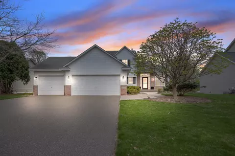 10612 Glen Eagle Rd, Woodbury, MN 55129