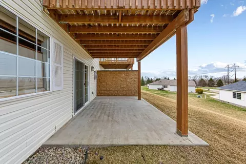 2121 198th St W, Faribault, MN 55021 photo 9