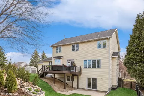 Exterior - 1475 W Pond Rd, Eagan, MN 55122 photo 5 of 13