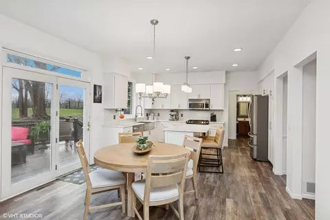 Kitchen - 1475 W Pond Rd, Eagan, MN 55122 photo 6 of 6