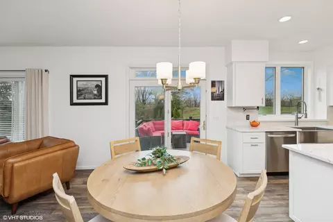 Dining - 1475 W Pond Rd, Eagan, MN 55122 photo 1 of 3