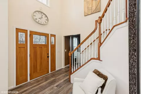 Entry Way - 1475 W Pond Rd, Eagan, MN 55122 photo 1 of 7