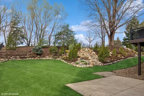 Exterior - 1475 W Pond Rd, Eagan, MN 55122 photo 8 of 13
