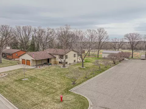 402 N Quincy St, Alexandria, MN 56308