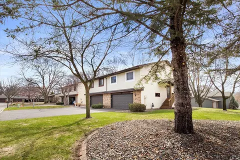 1780 Willow Ct E, White Bear Lake, MN 55110