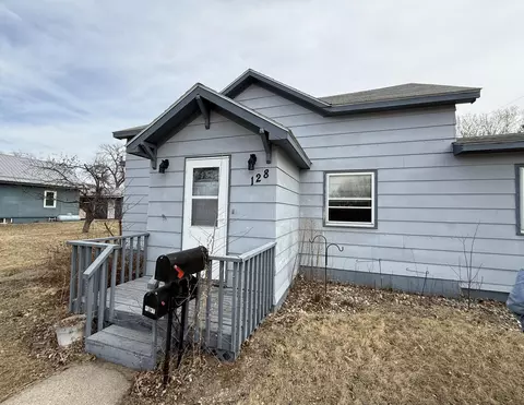 128 S Munsterman St, Appleton, MN 56208 photo 3