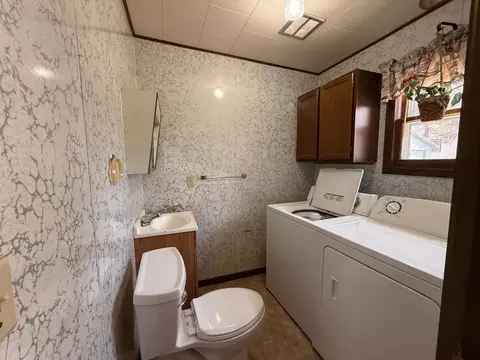 128 S Munsterman St, Appleton, MN 56208 photo 8