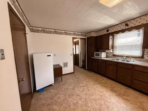 128 S Munsterman St, Appleton, MN 56208 photo 14