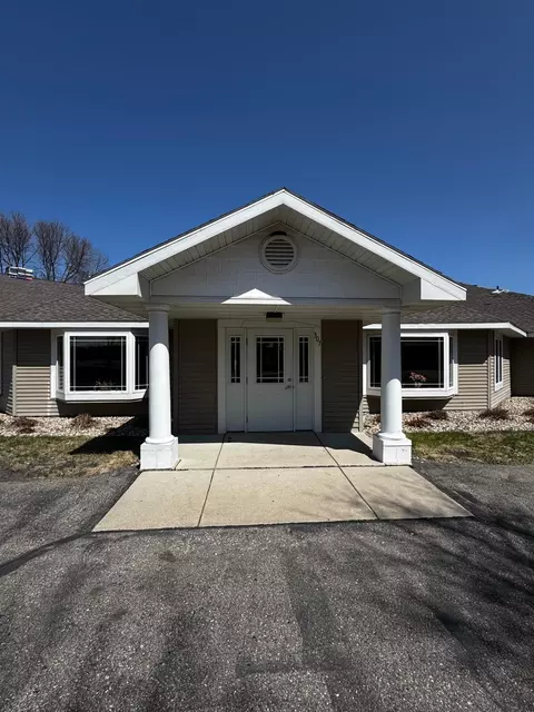 307 Roseland Ave #5, Prinsburg, MN 56281