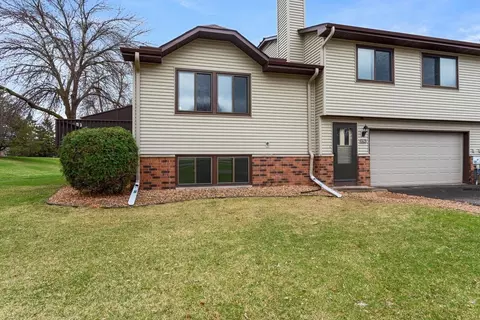 8794 N Maplebrook Cir, Brooklyn Park, MN 55445