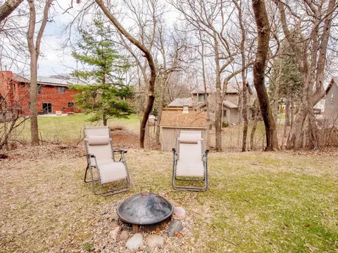 684 Stonewood Rd, Eagan, MN 55123 photo 43