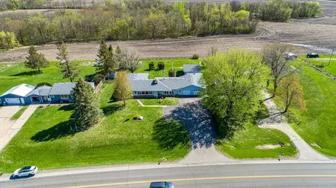 15426 Shieldsville Blvd, Faribault, MN 55021 photo 2