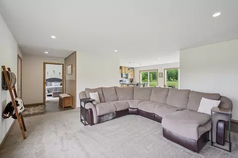 Living - 18394 145th Ave, Milaca, MN 56353 photo 6 of 6