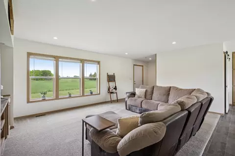 Living - 18394 145th Ave, Milaca, MN 56353 photo 5 of 6
