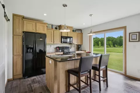 Kitchen - 18394 145th Ave, Milaca, MN 56353 photo 2 of 5