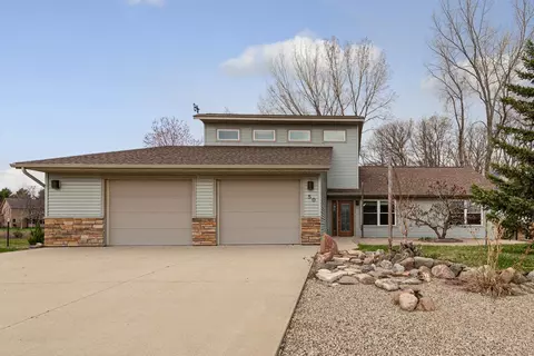 50 Balsam Ln, Madison Lake, MN 56063