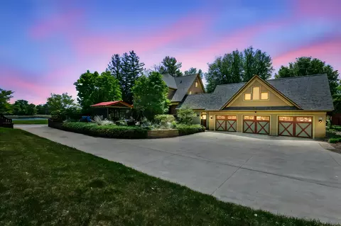 3375 Stark Rd NE, Cambridge, MN 55008