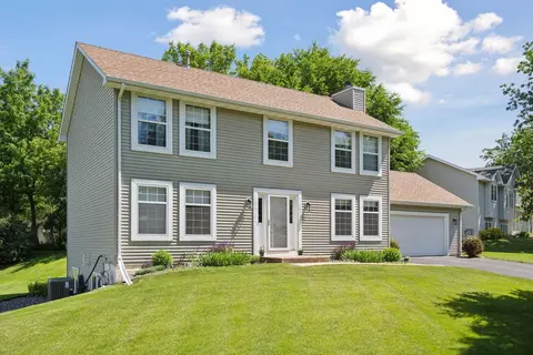1011 Wesley Ct, Rockford, MN 55373