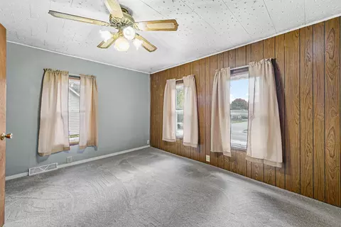612 Willow St, Faribault, MN 55021 photo 31