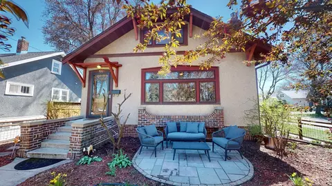 726 3rd St NW, Rochester, MN 55901