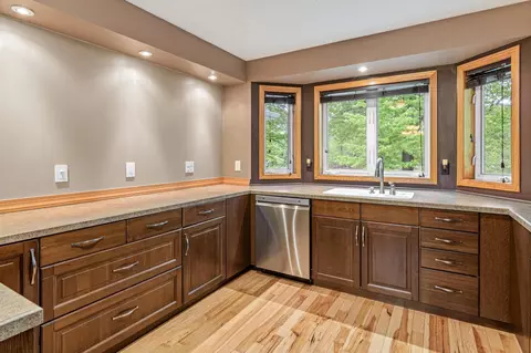 Kitchen - 7014 163rd Ave, Becker, MN 55308 photo 3 of 4