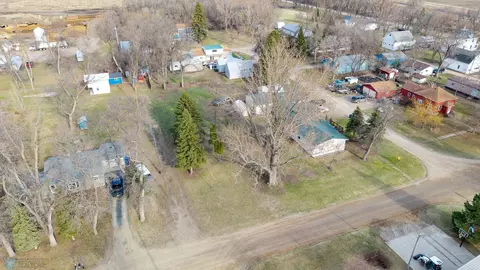 203 5th Ave N, Buffalo, ND 58011