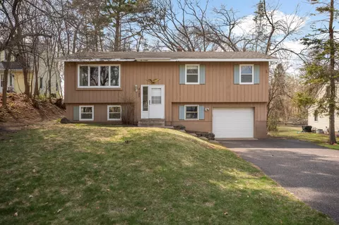 4185 Bellaire Ave, White Bear Lake, MN 55110