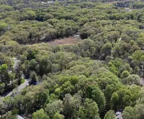 tbd Maple View Ct, Shorewood, MN 55331