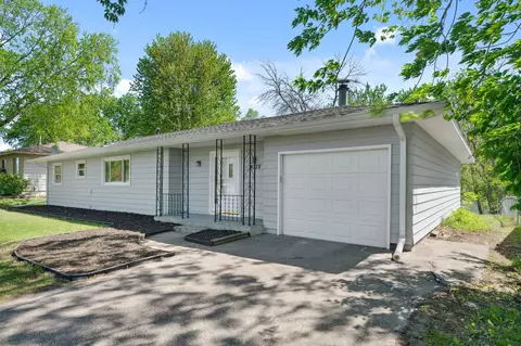 4328 Nicols Rd, Eagan, MN 55122