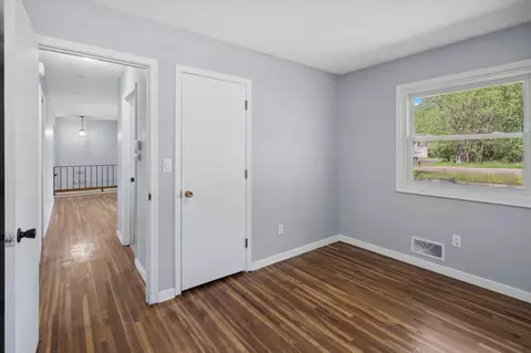 4328 Nicols Rd, Eagan, MN 55122 photo 12