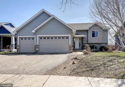1012 Abbey Rd, Northfield, MN 55057