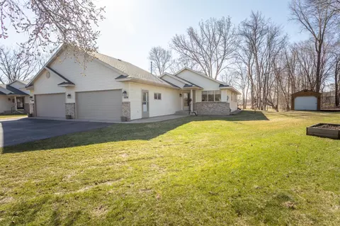 1206 7th Ave E, Alexandria, MN 56308