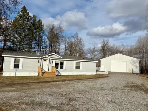 1306 22nd Ave NW, Baudette, MN 56623